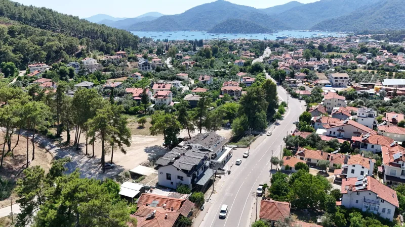 Göcek Merkezde İmarlı Arsa – Kuş Bakışı Körfez Manzarası 2