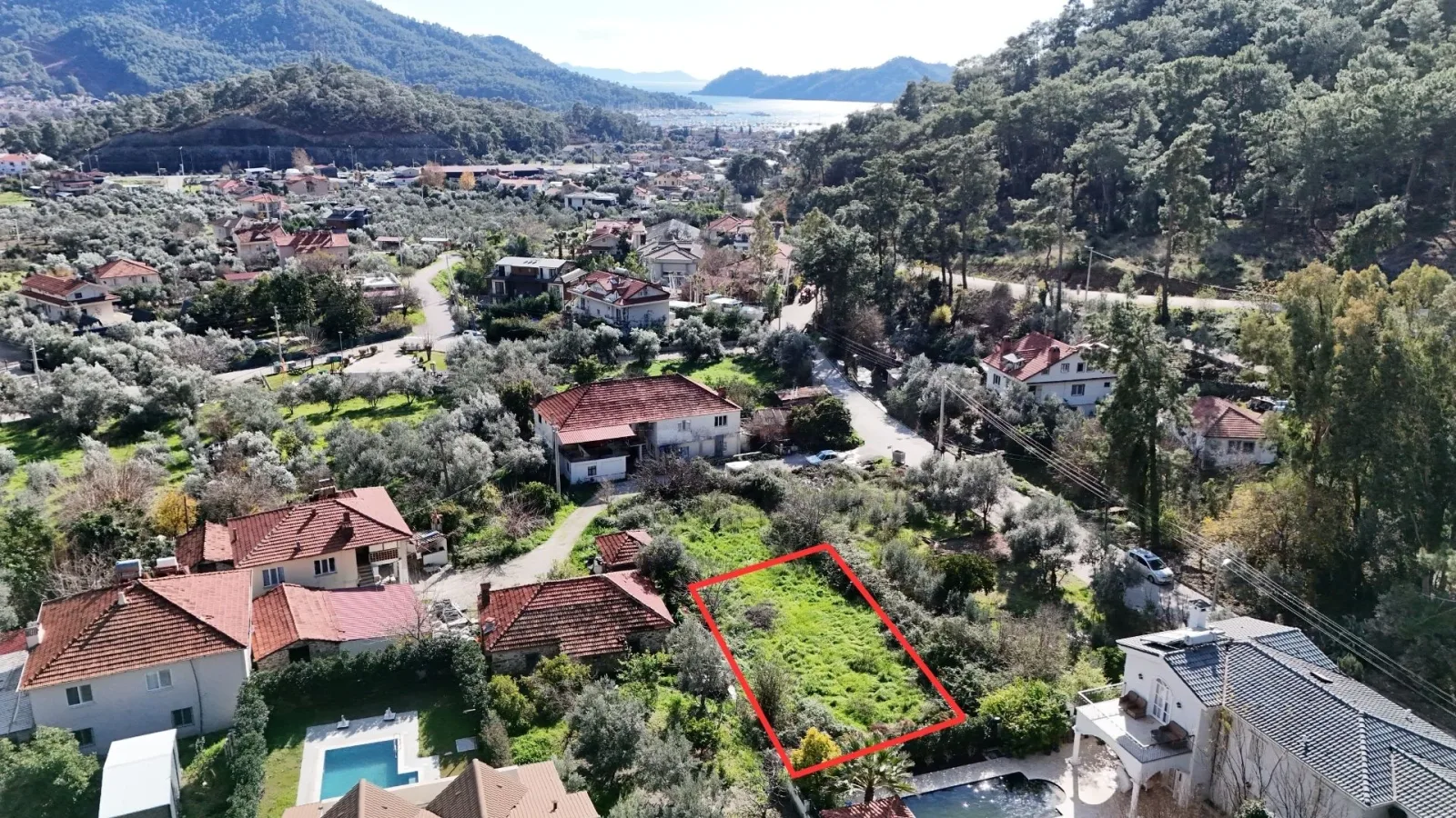 Göcek Dereboğazı'nda %30 İmarlı Satılık 400 m² Arsa