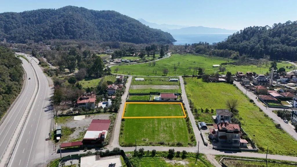 İNLİCE'DE DENİZE YAKIN 1500 METRE KARE ARSA - Fotoğraf 3