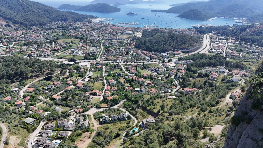 FETHİYE GÖCEK'TE DENİZ MANZARALI SATILIK TARLA - Fotoğraf 7